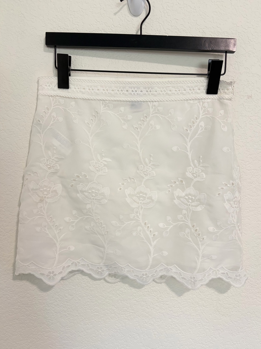 NWT White Forever 21 2 Piece Festival Skirt and Tank Top Lace Set Size M - Picture 8 of 12
